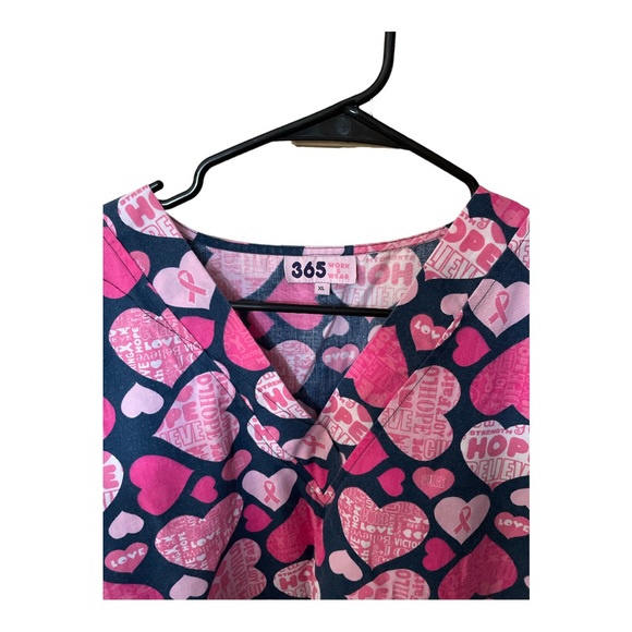 365 Work heart XL scrub top - Picture 3 of 3
